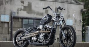 Aeternum Blade: Rough Crafts Harley-Davidson Street Bob